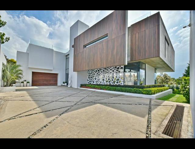 5 BEDROOM HOUSE FOR SALE IN BRYANSTON